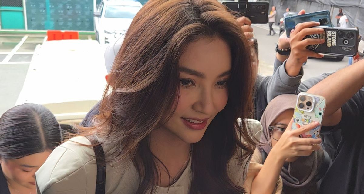 Pemeriksaan Sarwendah sebagai Saksi Ruben Onsu