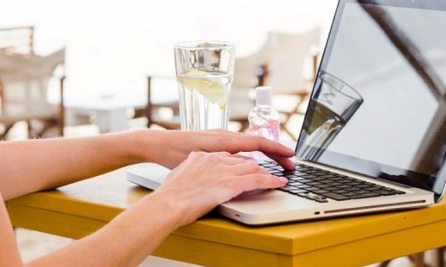 Manfaat Internet Modern Dalam Kehidupan Sehari-Hari