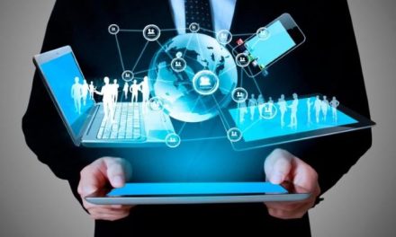 Revolusi Digital Di Berbagai Sektor Kehidupan